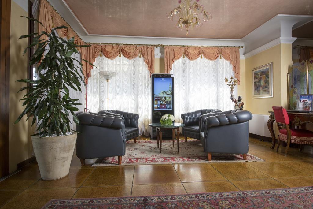 פורטוגרוארו Hotel Spessotto מראה חיצוני תמונה