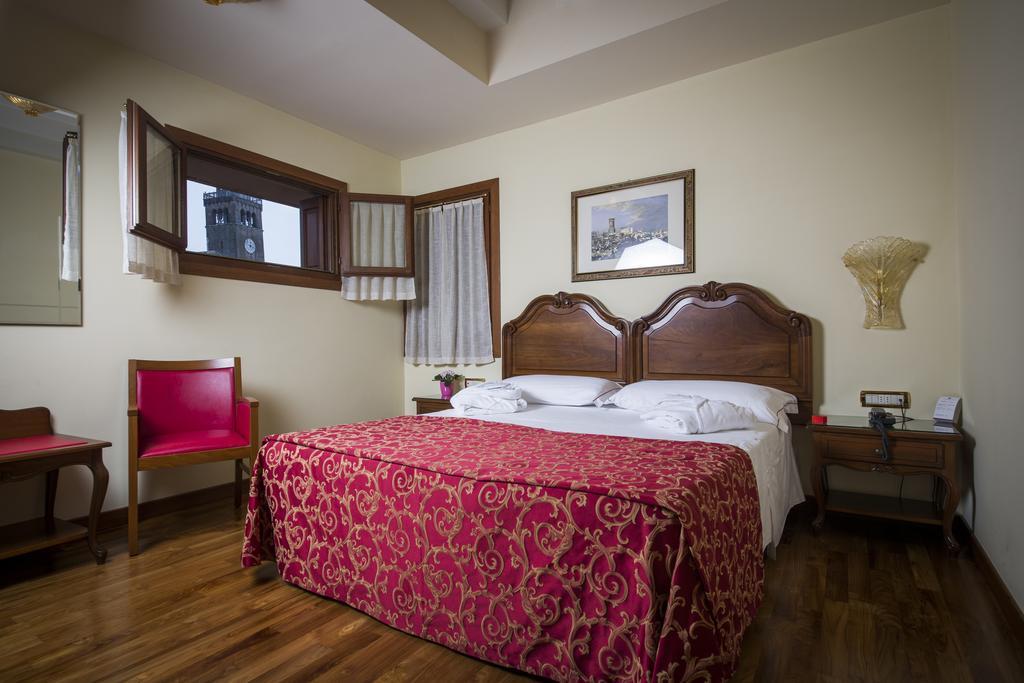 פורטוגרוארו Hotel Spessotto מראה חיצוני תמונה