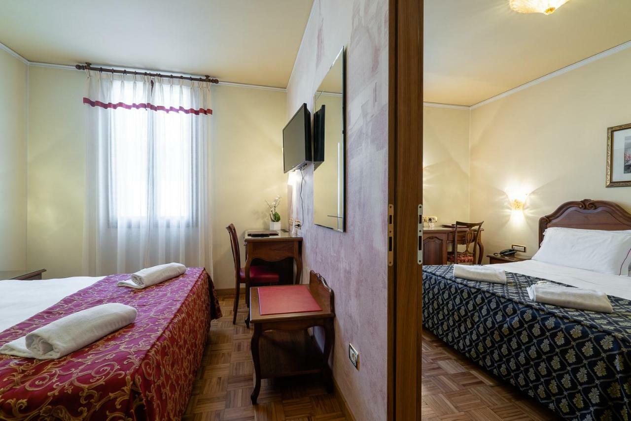 פורטוגרוארו Hotel Spessotto מראה חיצוני תמונה