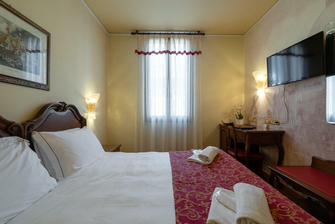 פורטוגרוארו Hotel Spessotto מראה חיצוני תמונה