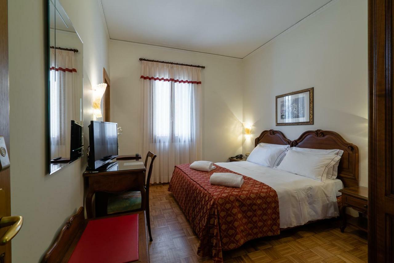 פורטוגרוארו Hotel Spessotto מראה חיצוני תמונה